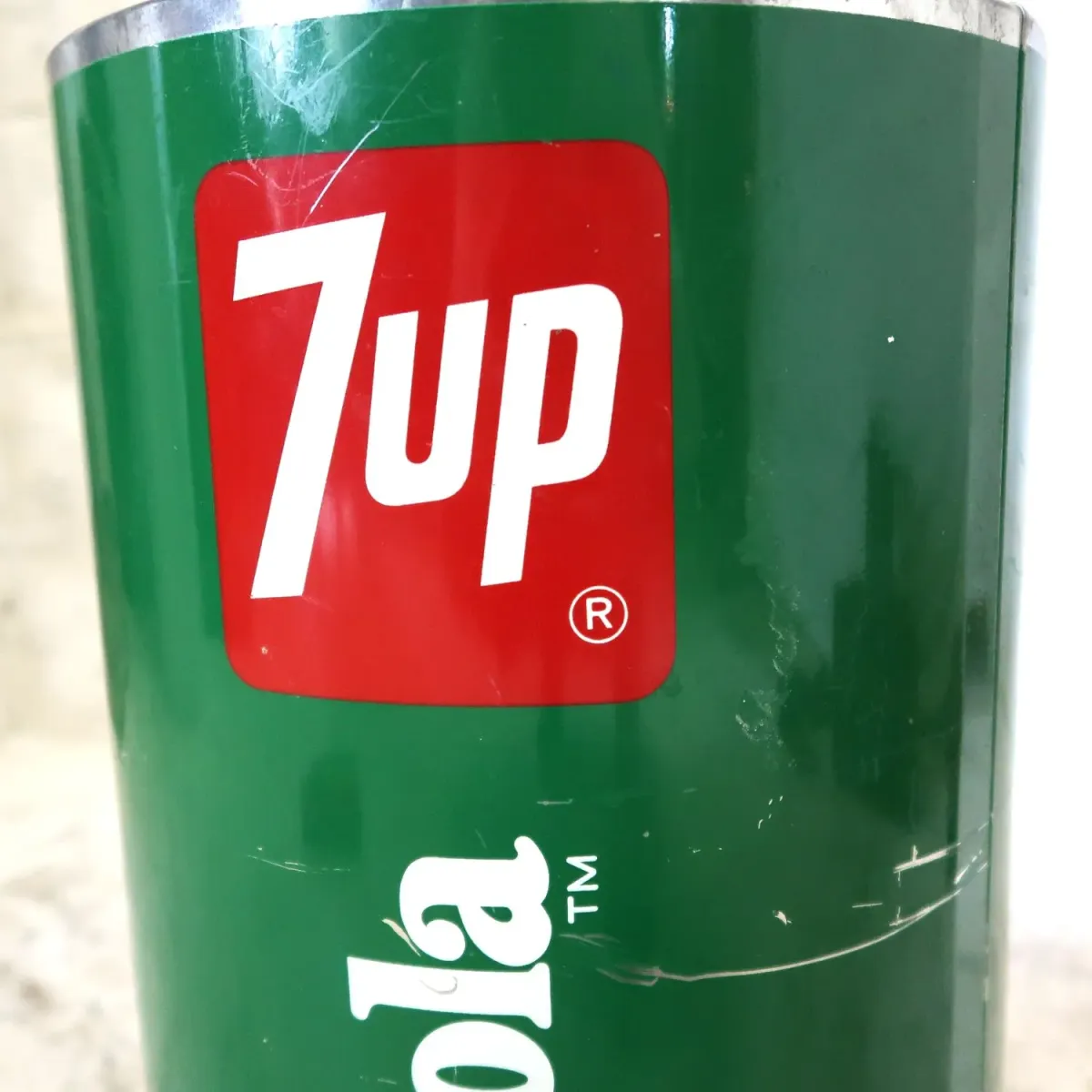 7up ビンテージ メタルゴミ箱