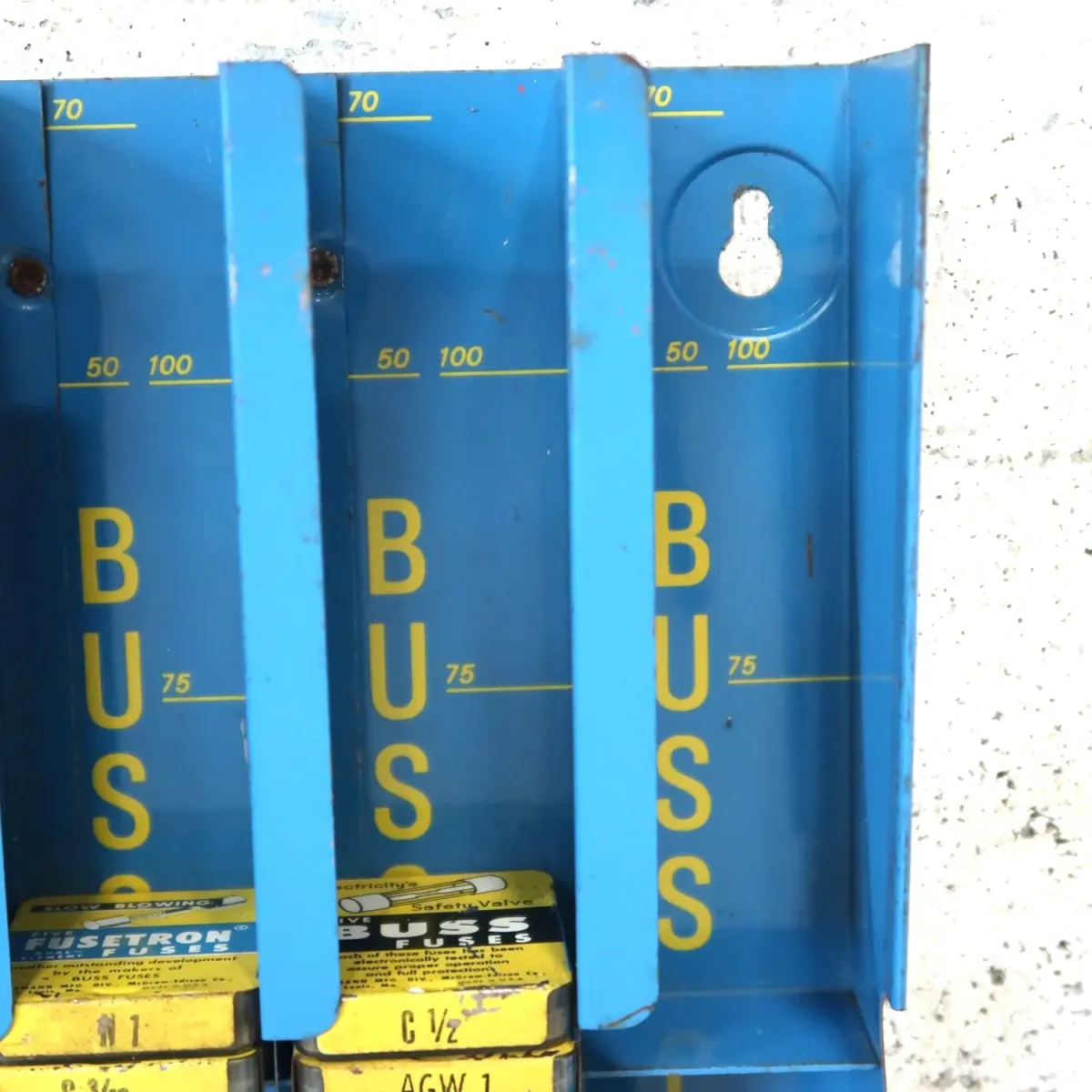 BUSS FUSES ビンテージ ストアディスプレイラック