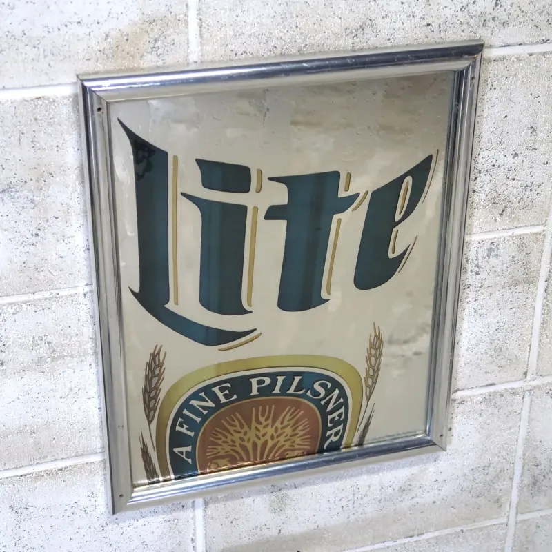 Miller Lite パブミラー