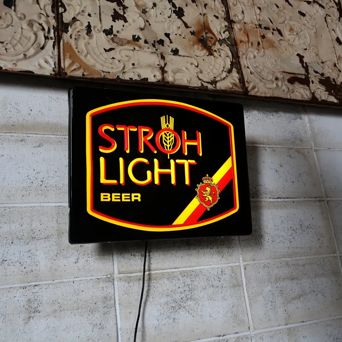 STROH LIGHT BEER ビンテージ ネオンデザイン ライトサイン