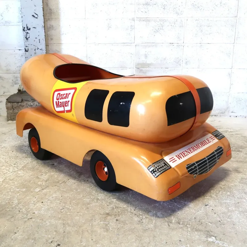 Oscar Mayer ウィンナーモービル ペダルカー