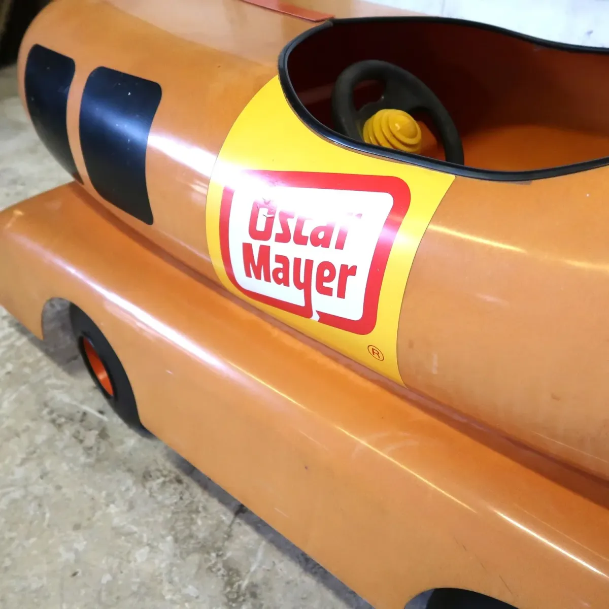 Oscar Mayer ウィンナーモービル ペダルカー