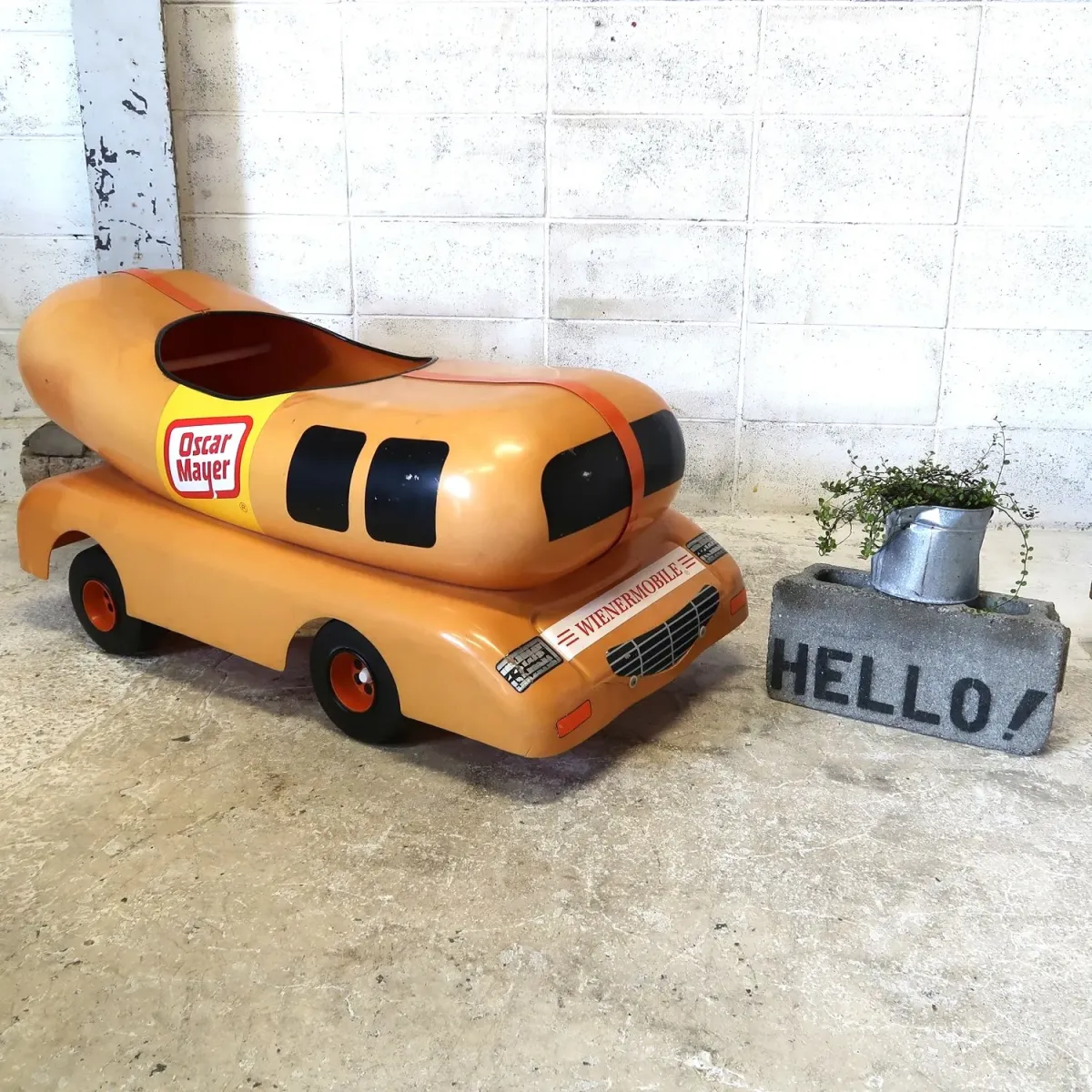 Oscar Mayer ウィンナーモービル ペダルカー