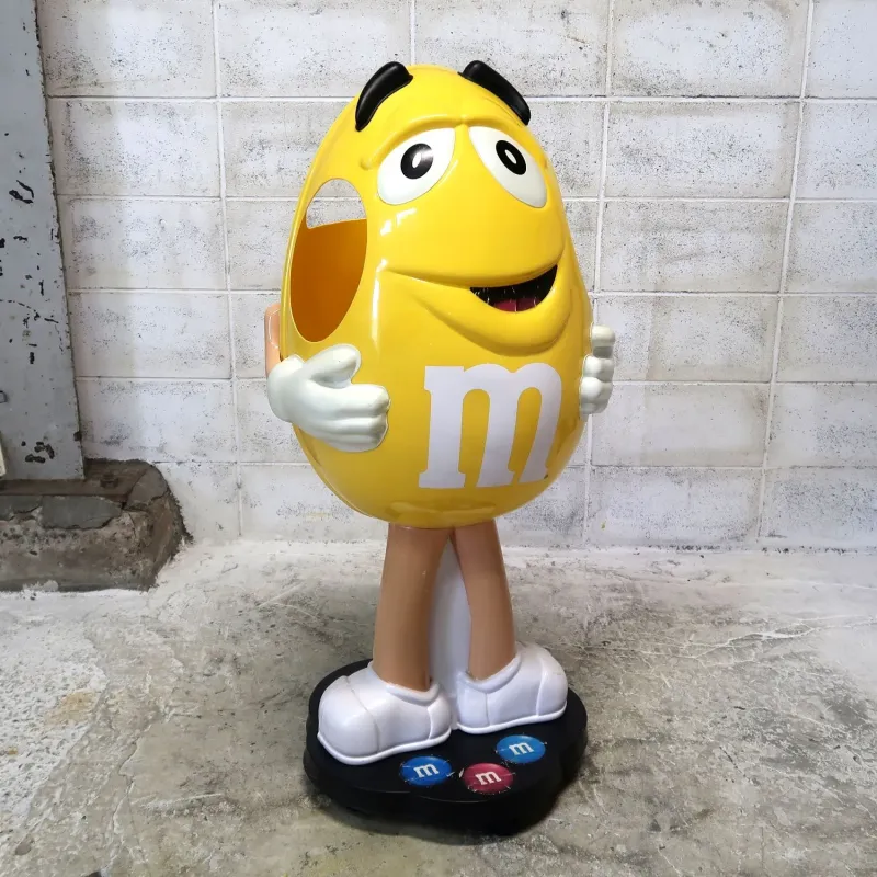 M&M's イエロー 大型 ストアディスプレイ