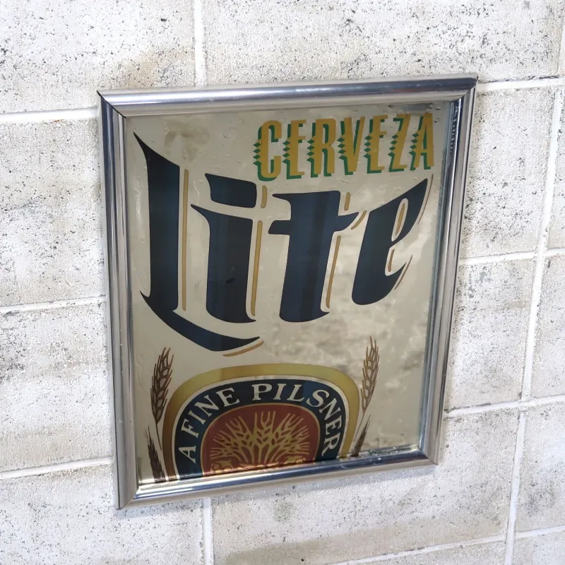 Miller Lite パブミラー