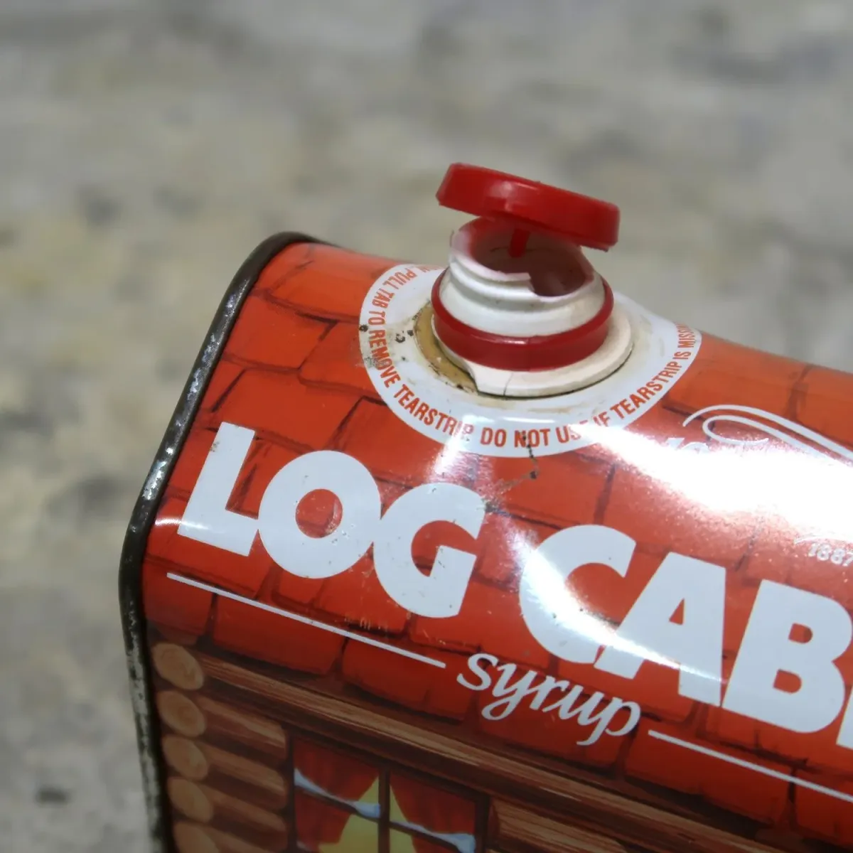 LOG CABIN シロップ缶