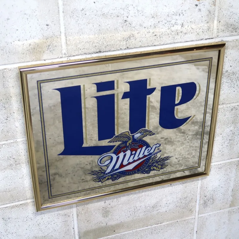 Miller LIGHT パブミラー