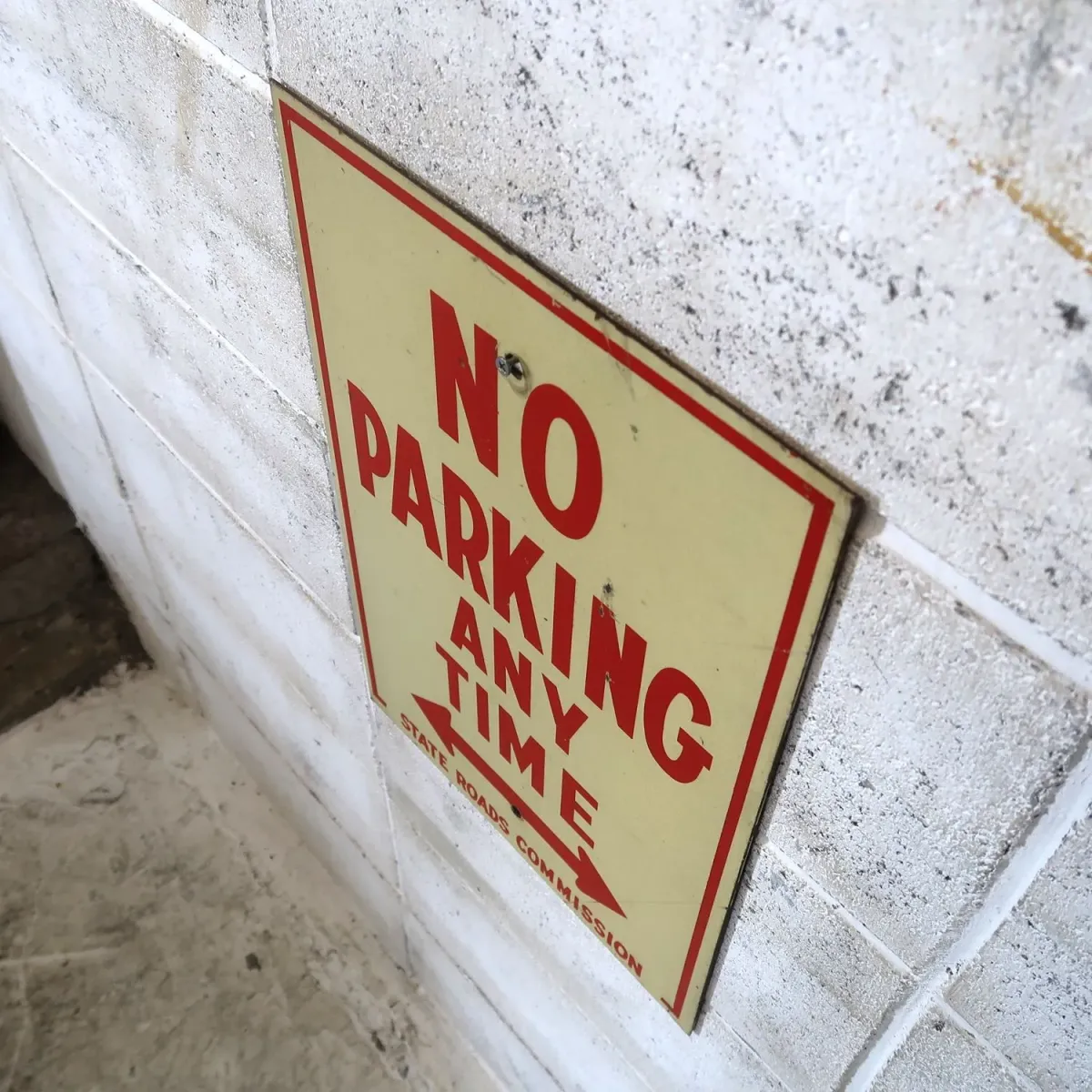 NO PARKING ビンテージ ロードサイン