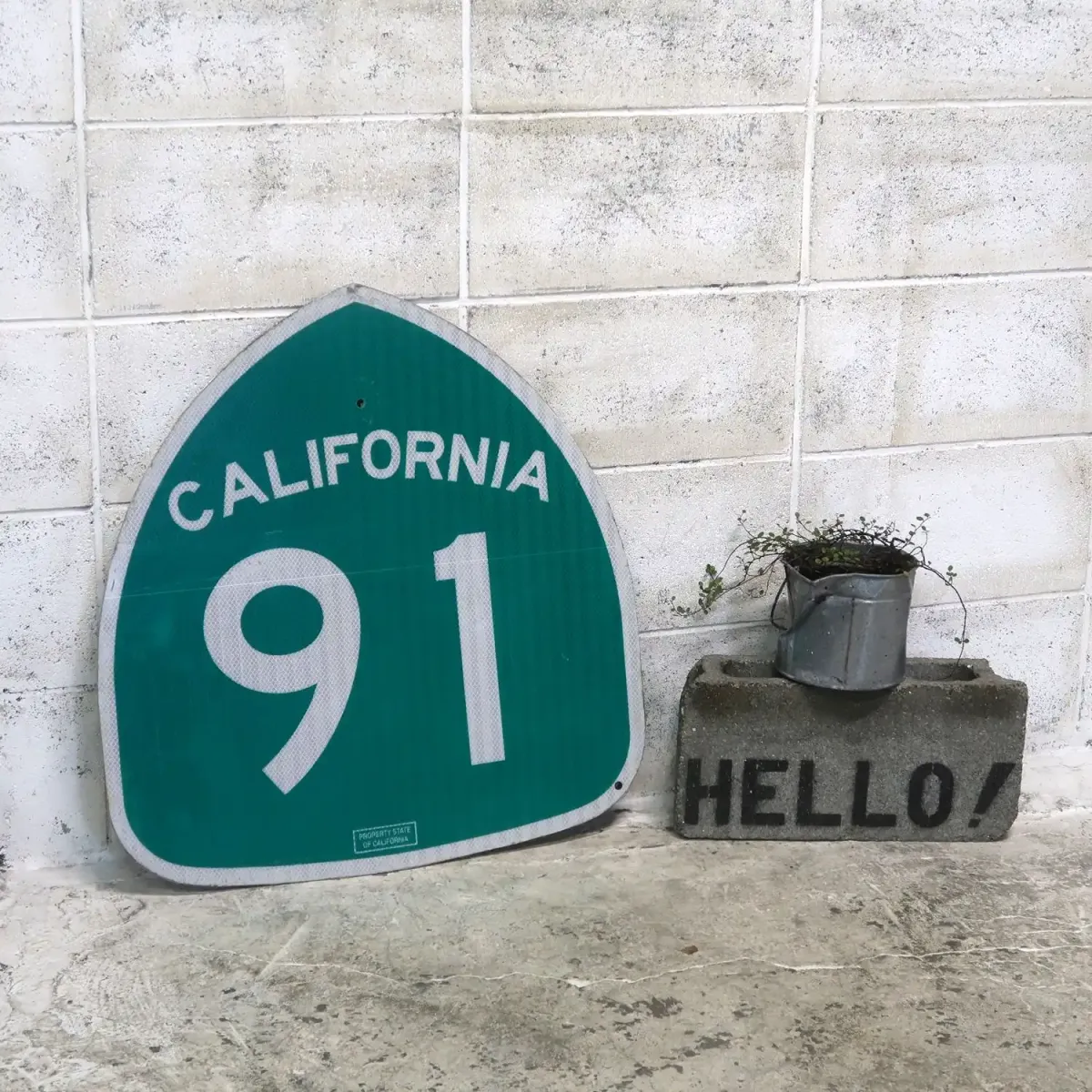 CALIFORNIA 91 ロードサイン