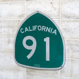 CALIFORNIA 91 ロードサイン