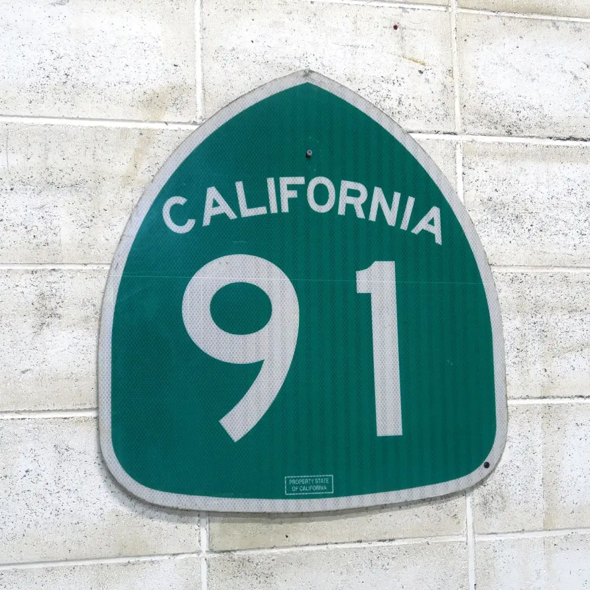 CALIFORNIA 91 ロードサイン